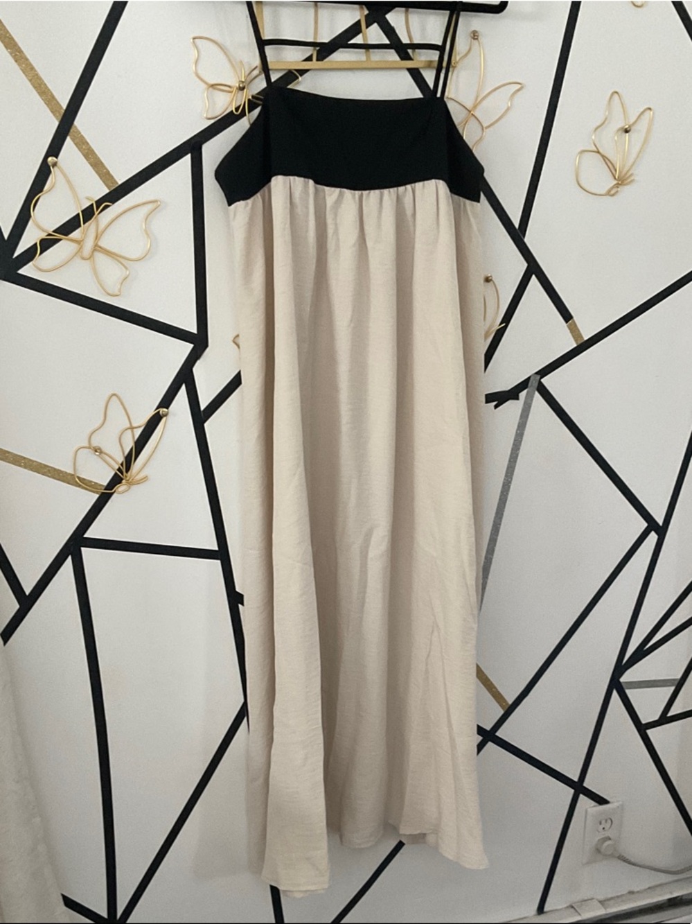 Two-Tone Maxi Dress in Black and Cream